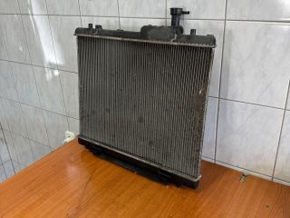 bontott SUZUKI SWIFT IV Vízhűtő Radiátor (Klímás)