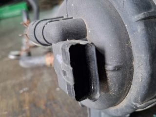 bontott SUZUKI SWIFT IV Gázolajszűrő Ház