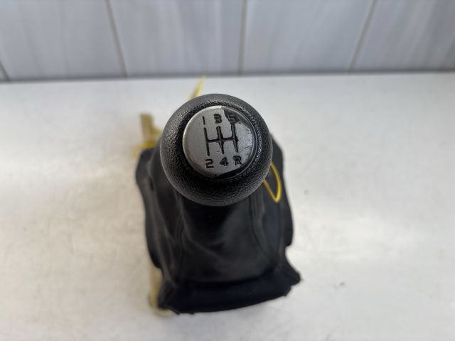 bontott SUZUKI SWIFT IV Váltó Kulissza