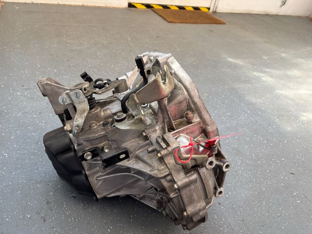 bontott SUZUKI SWIFT IV Váltó (Mechanikus)