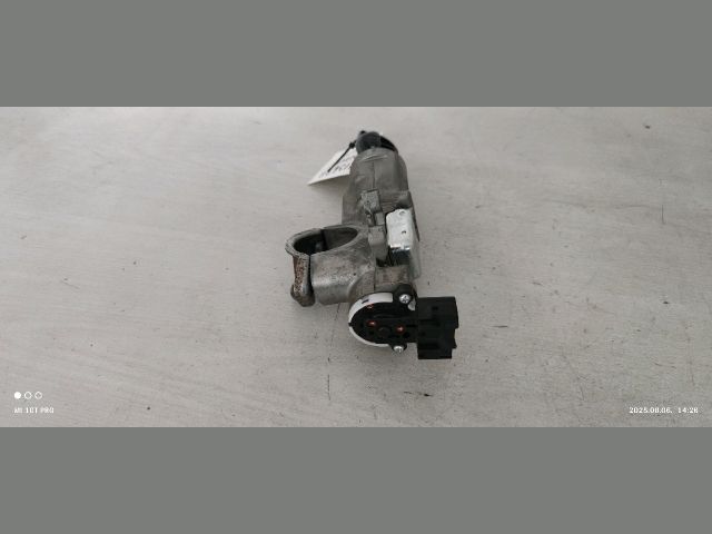 bontott SUZUKI SWIFT IV Gyújtáskapcsoló