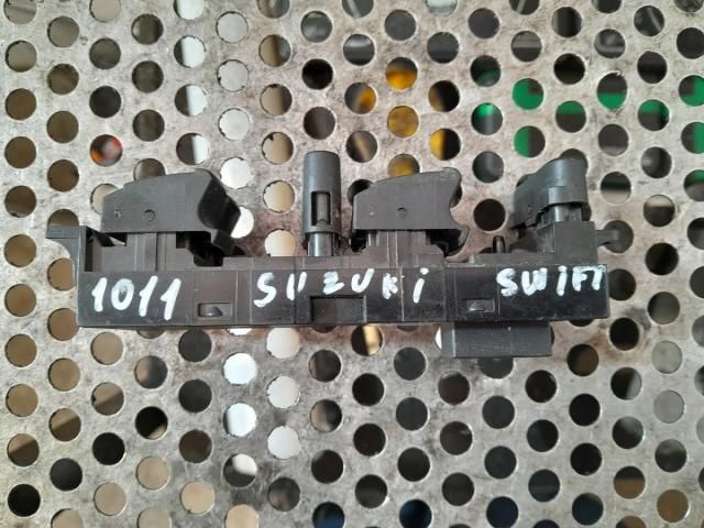 bontott SUZUKI SWIFT IV Ablakemelő Kapcsoló Négyes / Kettes