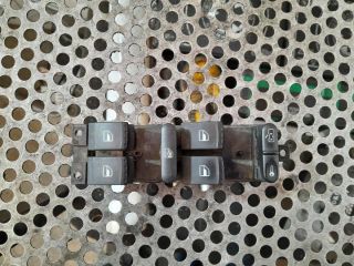 bontott SUZUKI SWIFT IV Ablakemelő Kapcsoló Négyes / Kettes