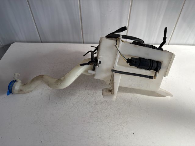 bontott SUZUKI SWIFT IV Ablakmosó Tartály