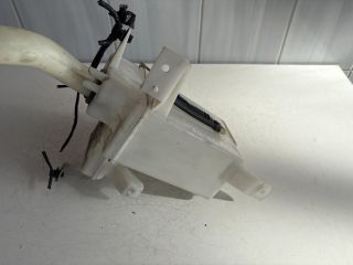 bontott SUZUKI SWIFT IV Ablakmosó Tartály