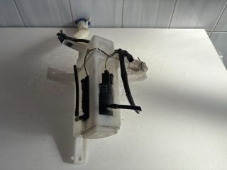 bontott SUZUKI SWIFT IV Ablakmosó Tartály