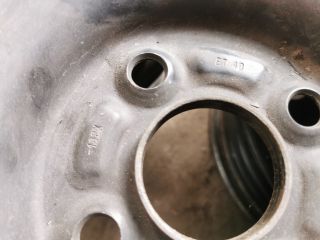 bontott SUZUKI SWIFT IV Acélfelni (1 db)