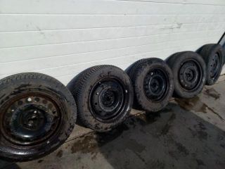 bontott SUZUKI SWIFT IV Acélfelni Szett Gumival