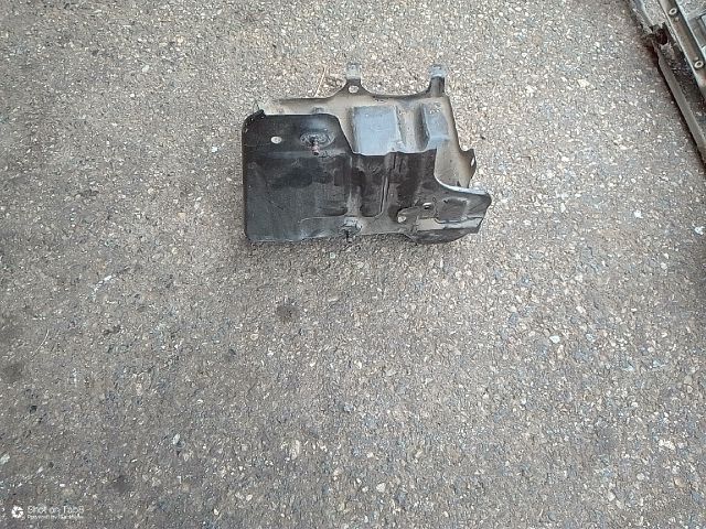 bontott SUZUKI SWIFT IV Akkumulátor Tartó