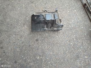 bontott SUZUKI SWIFT IV Akkumulátor Tartó