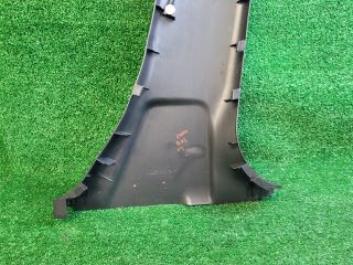 bontott SUZUKI SWIFT IV Bal B Oszlop Burkolat