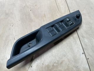 bontott SUZUKI SWIFT IV Bal első Ablakemelő Kapcsoló