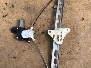 bontott SUZUKI SWIFT IV Bal első Ablakemelő Szerkezet (Elektromos)