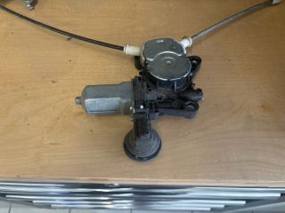 bontott SUZUKI SWIFT IV Bal első Ablakemelő Szerkezet (Elektromos)