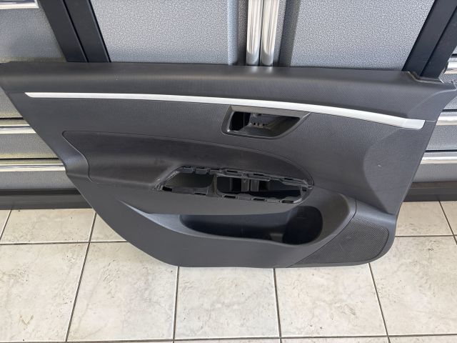 bontott SUZUKI SWIFT IV Bal első Ajtó Kárpit