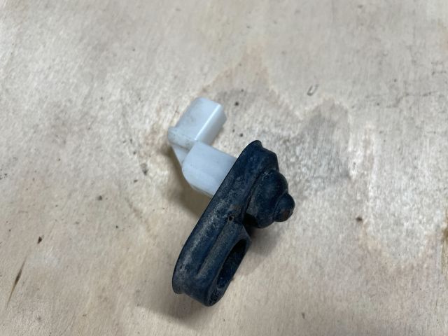 bontott SUZUKI SWIFT IV Bal első Ajtó Nyitás Érzékelő