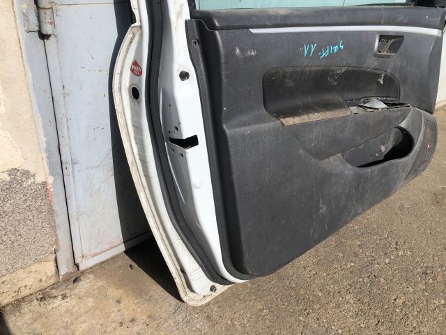 bontott SUZUKI SWIFT IV Bal első Ajtó (Üres lemez)