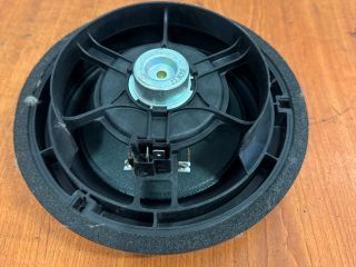 bontott SUZUKI SWIFT IV Bal első Hangszóró