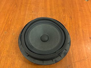 bontott SUZUKI SWIFT IV Bal első Hangszóró