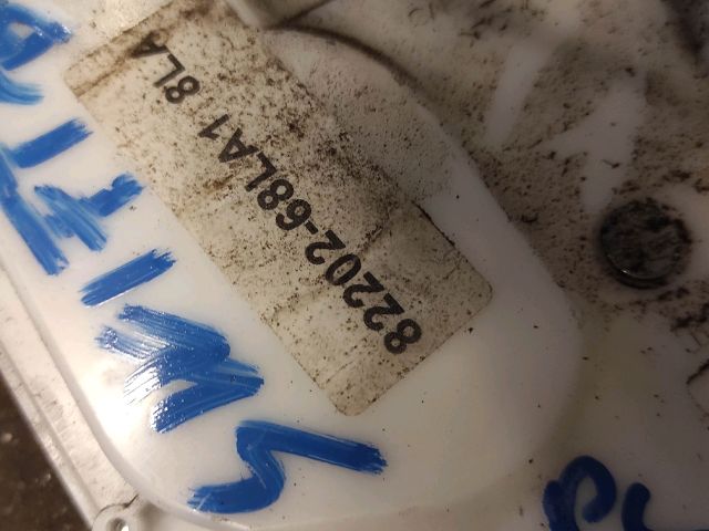 bontott SUZUKI SWIFT IV Bal első Központizár Motor