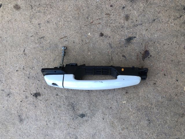 bontott SUZUKI SWIFT IV Bal első Külső Kilincs