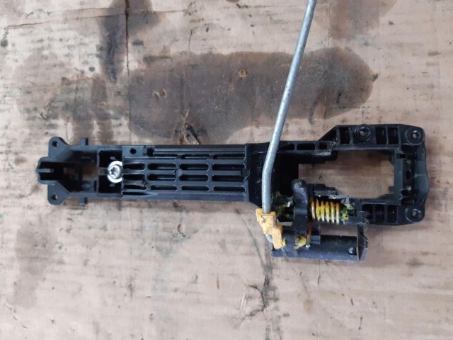 bontott SUZUKI SWIFT IV Bal első Külső Kilincs