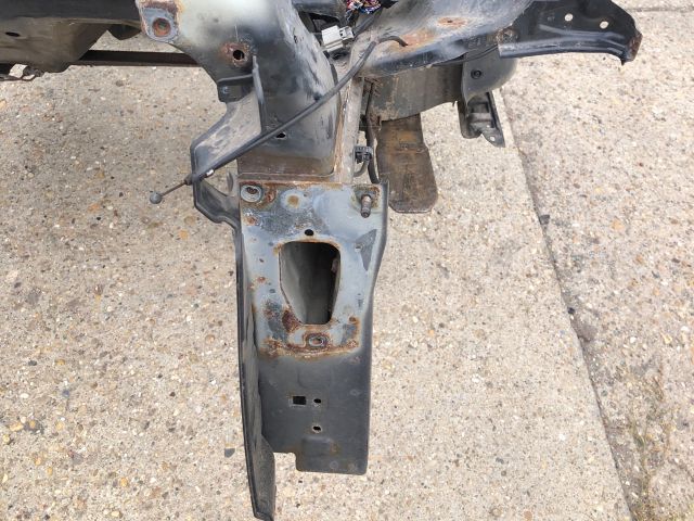 bontott SUZUKI SWIFT IV Bal első Negyed Karosszéria Csomag