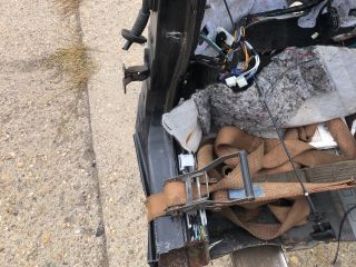 bontott SUZUKI SWIFT IV Bal első Negyed Karosszéria Csomag