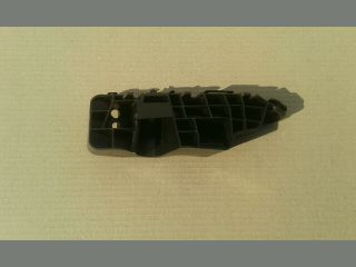 bontott SUZUKI SWIFT IV Bal első Oldal Lökhárító Tartó (Műanyag)