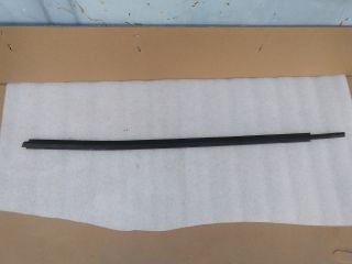 bontott SUZUKI SWIFT IV Bal első Vízlehúzó Gumicsík