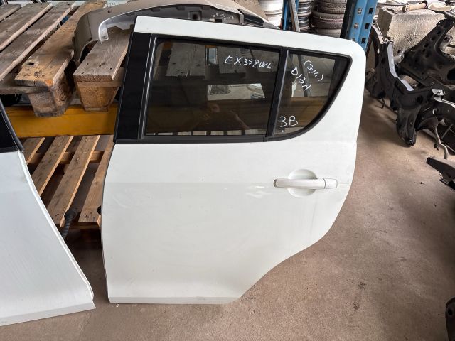 bontott SUZUKI SWIFT IV Bal hátsó Ablak Díszléc