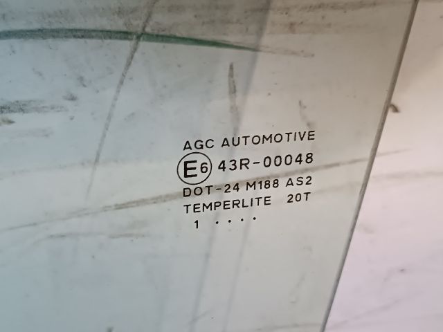 bontott SUZUKI SWIFT IV Bal hátsó Ablak