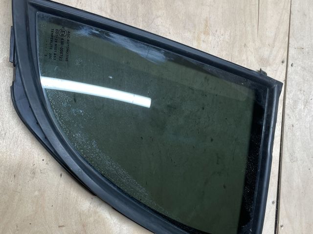 bontott SUZUKI SWIFT IV Bal hátsó Ablak