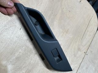 bontott SUZUKI SWIFT IV Bal hátsó Ablakemelő Kapcsoló