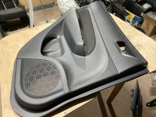 bontott SUZUKI SWIFT IV Bal hátsó Ajtó Kárpit