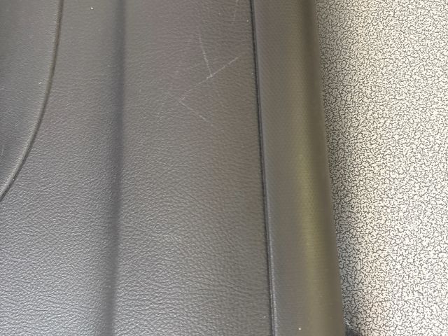 bontott SUZUKI SWIFT IV Bal hátsó Ajtó Kárpit