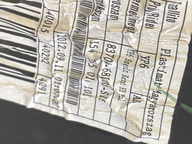 bontott SUZUKI SWIFT IV Bal hátsó Ajtó Kárpit