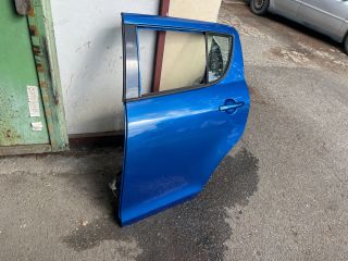 bontott SUZUKI SWIFT IV Bal hátsó Ajtó (Részeivel)