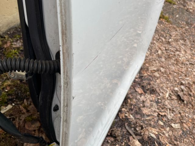 bontott SUZUKI SWIFT IV Bal hátsó Ajtó (Részeivel)