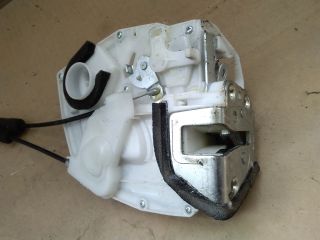 bontott SUZUKI SWIFT IV Bal hátsó Ajtózár