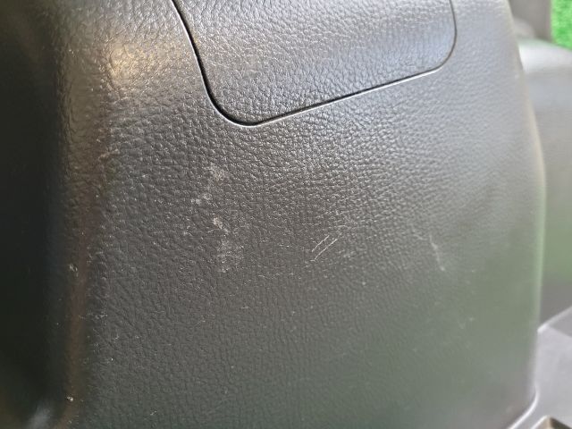 bontott SUZUKI SWIFT IV Bal hátsó Csomagtér Burkolat (Műanyag)