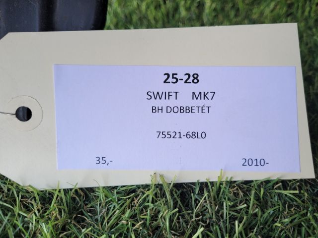 bontott SUZUKI SWIFT IV Bal hátsó Dobbetét (Kerékjárati, Műanyag)