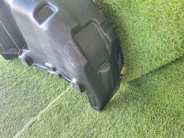 bontott SUZUKI SWIFT IV Bal hátsó Dobbetét (Kerékjárati, Műanyag)