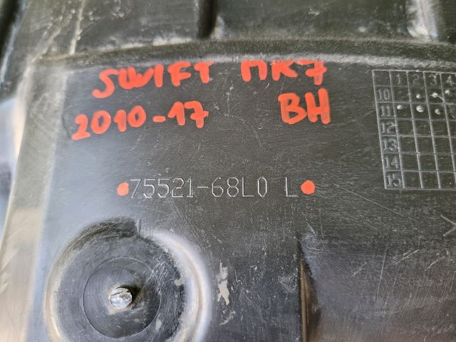 bontott SUZUKI SWIFT IV Bal hátsó Dobbetét (Kerékjárati, Műanyag)