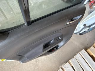 bontott SUZUKI SWIFT IV Bal hátsó Kilincs Bowden