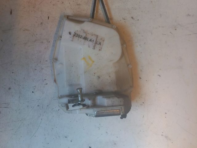 bontott SUZUKI SWIFT IV Bal hátsó Központizár Motor