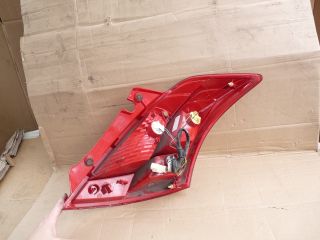 bontott SUZUKI SWIFT IV Bal Hátsó Lámpa