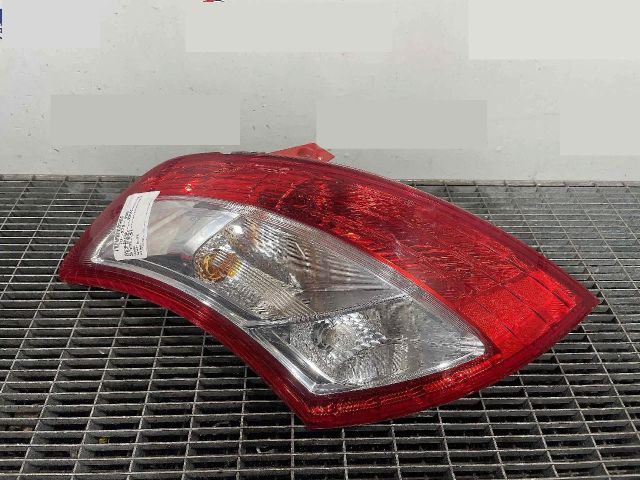 bontott SUZUKI SWIFT IV Bal Hátsó Lámpa