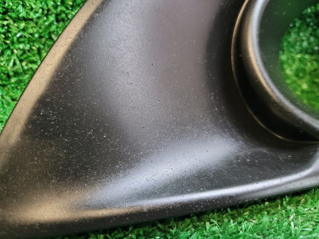 bontott SUZUKI SWIFT IV Bal Ködlámpa Rács