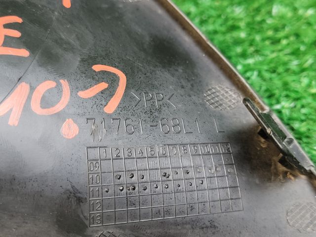 bontott SUZUKI SWIFT IV Bal Ködlámpa Rács